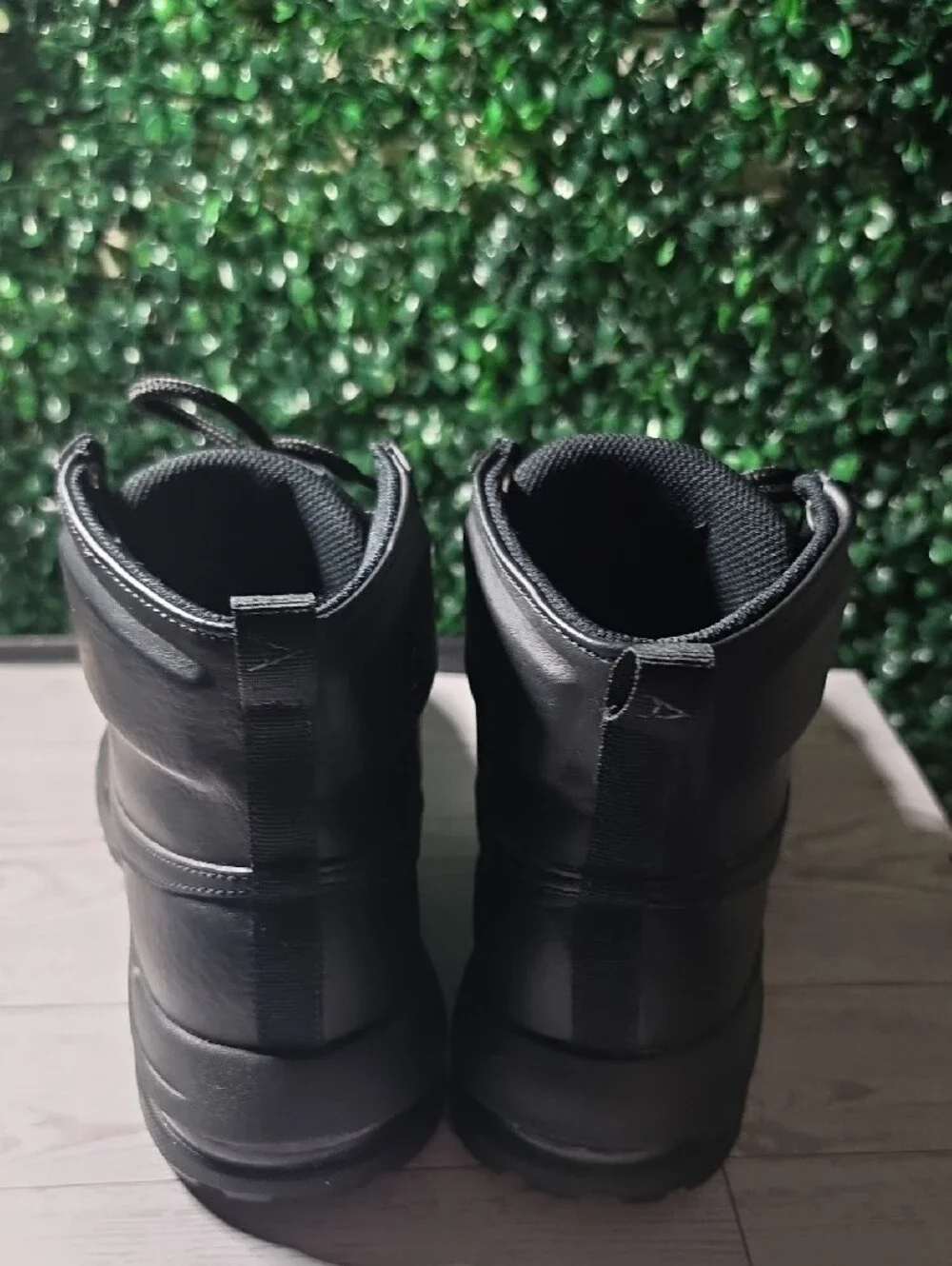 NIKE AIR MAX BOOTS
